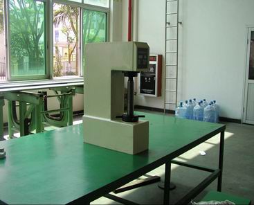 HBE-3000电子布氏硬度计